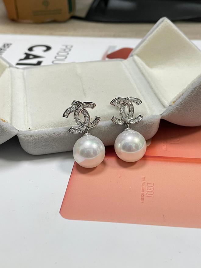 制9K白金14mm珍珠莫桑钻耳钉瓦力棋牌试玩春夏闪耀新宠：来图定(图3)