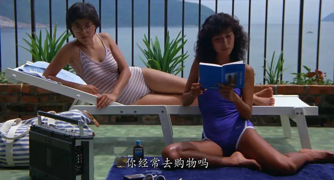 姐”站C位造型时髦斩男又斩女瓦力棋牌62岁叶童：上“浪(图8)
