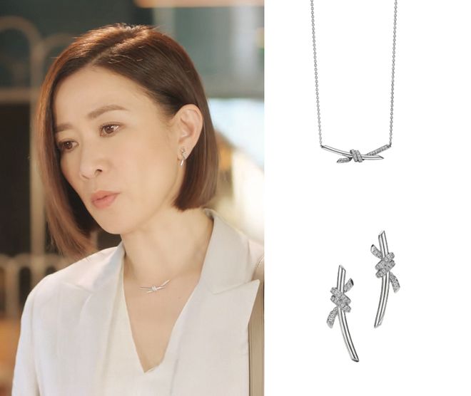 alph Lauren走路带风！瓦利棋牌《新闻女王2》佘诗曼穿R(图27)