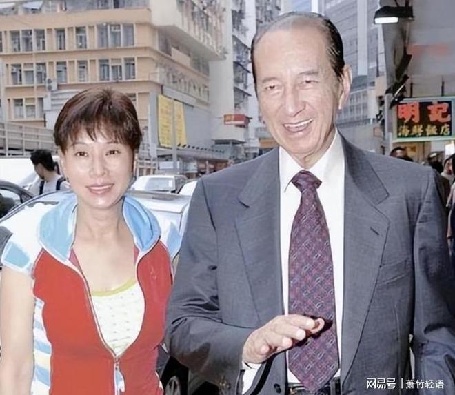 十年后谜底揭开真正笑到最后的竟是她瓦力棋牌游戏赌王三太在分产前退让(图1)