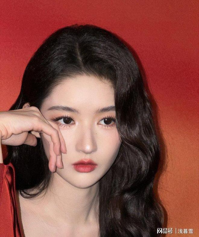 玉雯的腰都败给了自然老去的赵雅芝瓦力游戏上海这一夜佘诗曼的腿、王(图8)